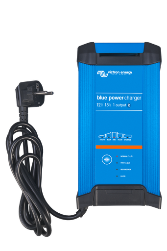 [VIBPC121542002] Blue Smart IP22 Charger 12/15 (1)